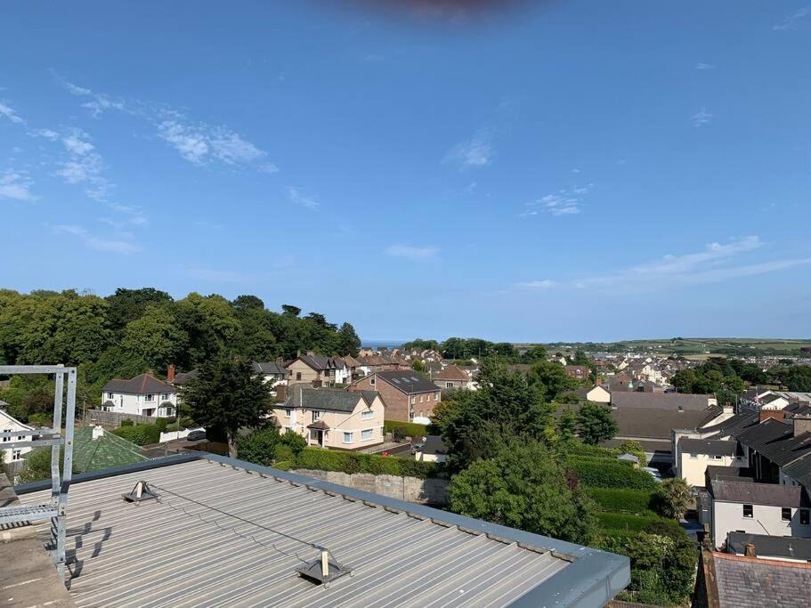 3 Bedroom Penthouse Apartment In Larne Exterior photo